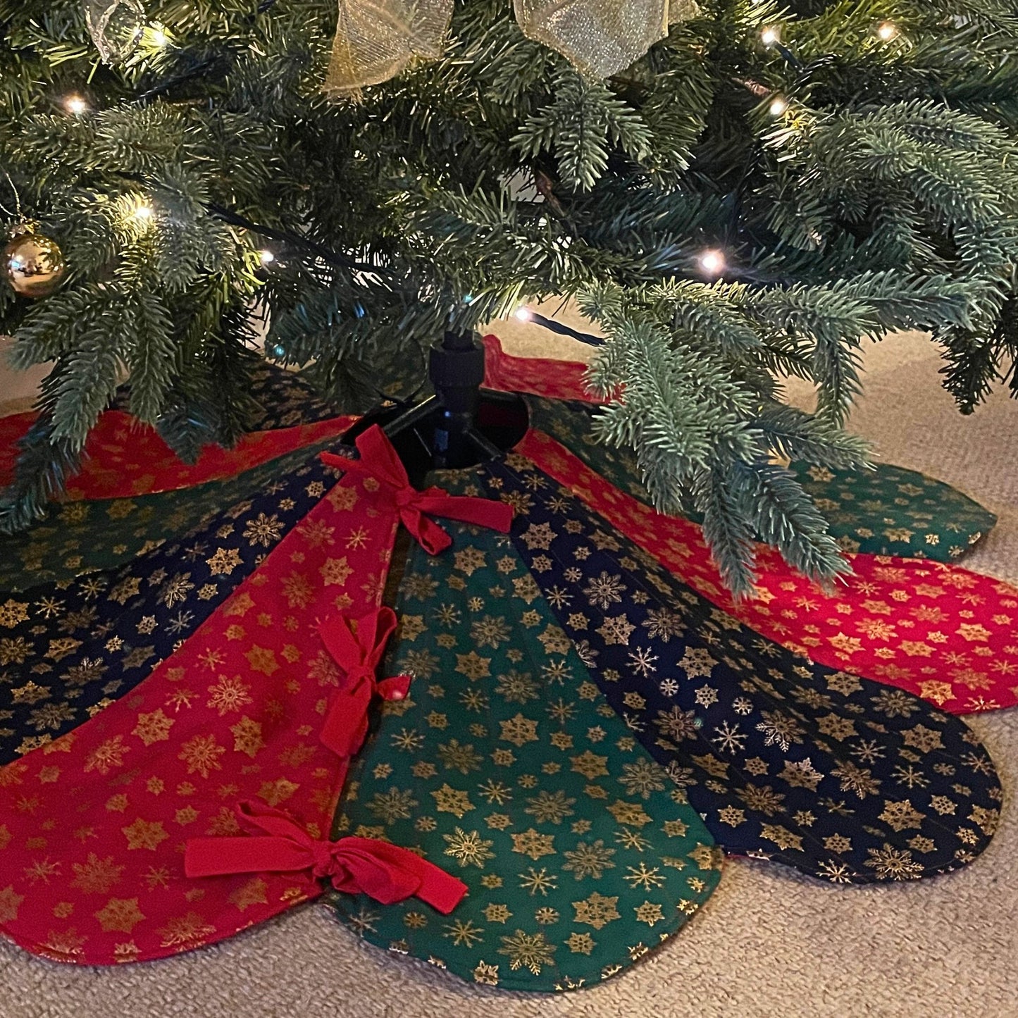 Noël Tree Skirt PDF Sewing Pattern